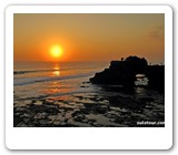 tanah lot sunset